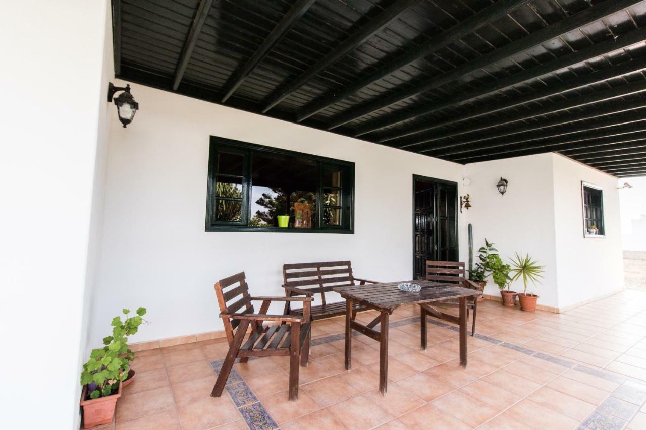 Casa Nora Pensionat Güime Exteriör bild