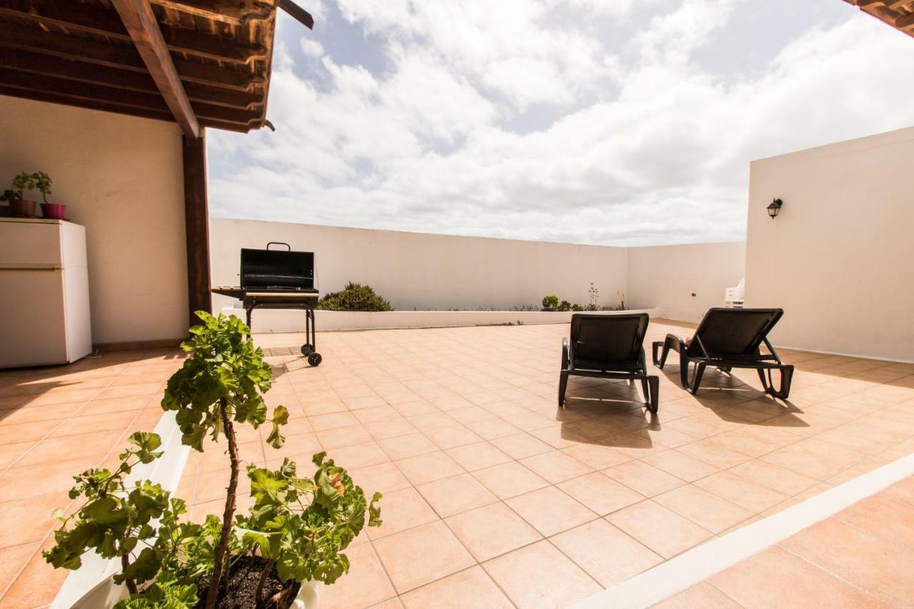 Casa Nora Pensionat Güime Exteriör bild